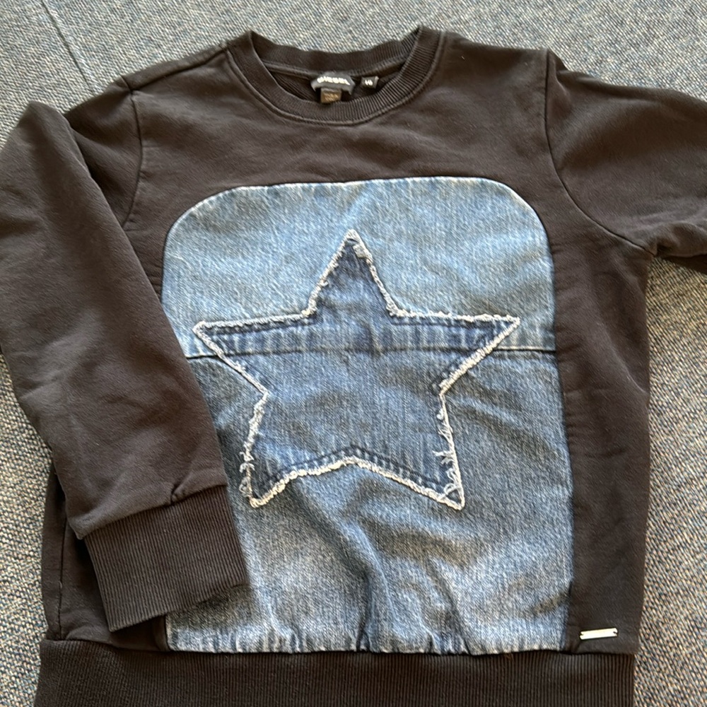 Diesel sweatshirt. Very good condition.